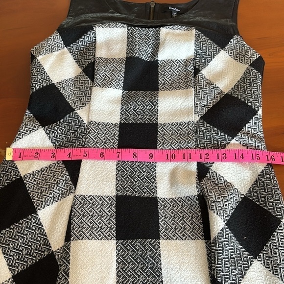 Montreal checkered dress​​​​​​​​​​ - Picture 8 of 10